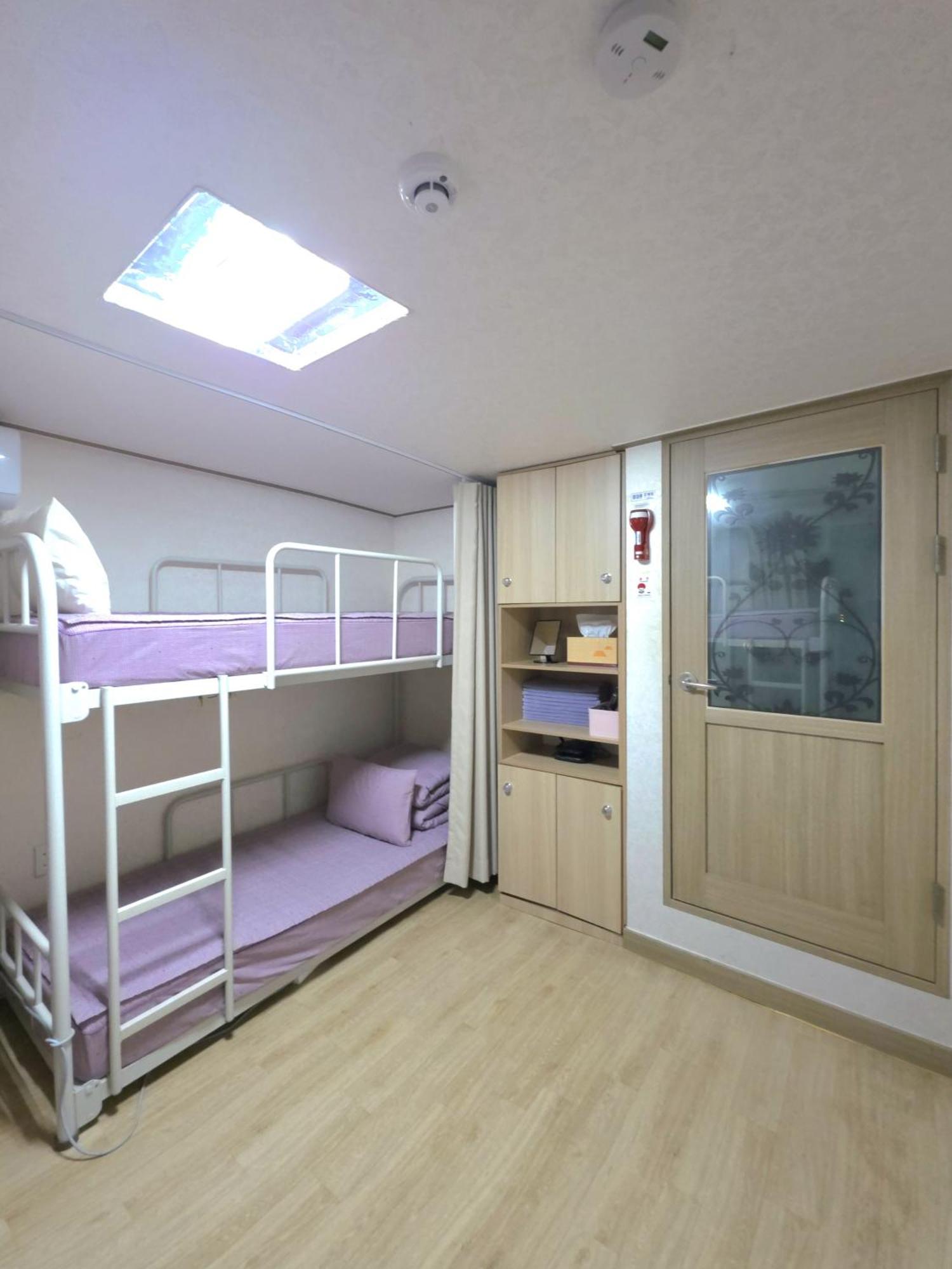 Happy Garden Guesthouse Seul Exterior foto